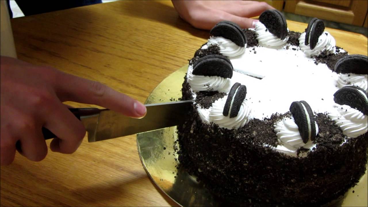 Quick Tip How To Cut a Cake Cleanly YouTube