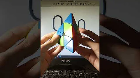 Pyraminx Rubik's Cube Solved in 1.65 Seconds FAIL...
