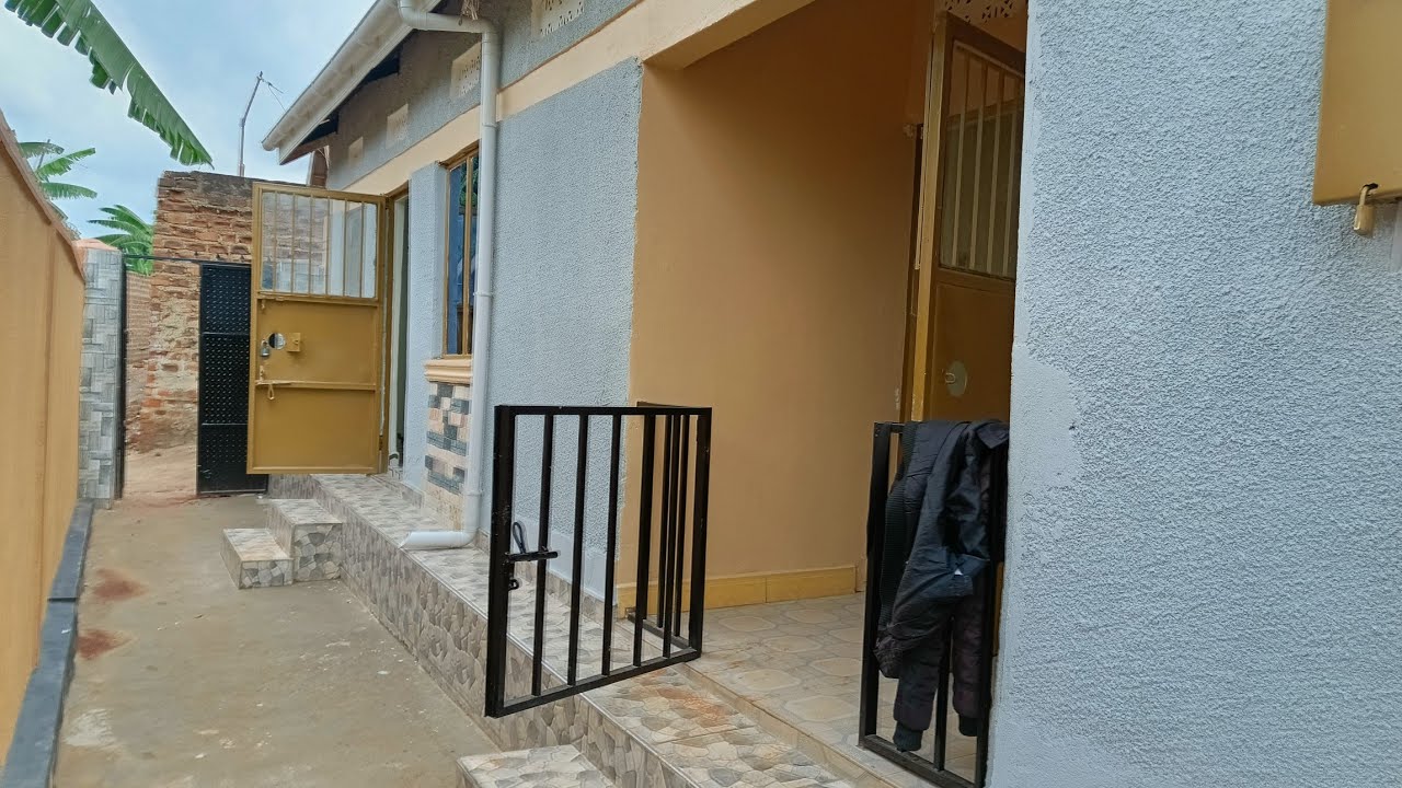 NZE NANSANA KYEBANDO LEERO TWAGALA SENTE TWAGALA SENTE 😁