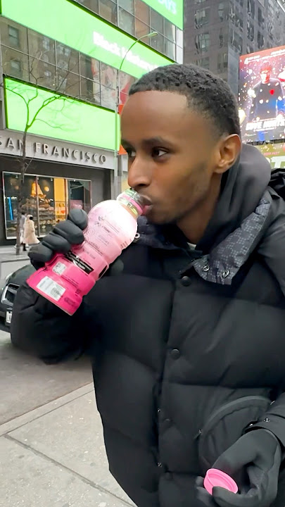 Trying Lionel Messi’s Own Drink Brand!🥤
