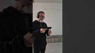 2 wady, 2 zalety - szybka recenzja pistoletu Echelon z kolimatorem Defender XL od Vortexa.