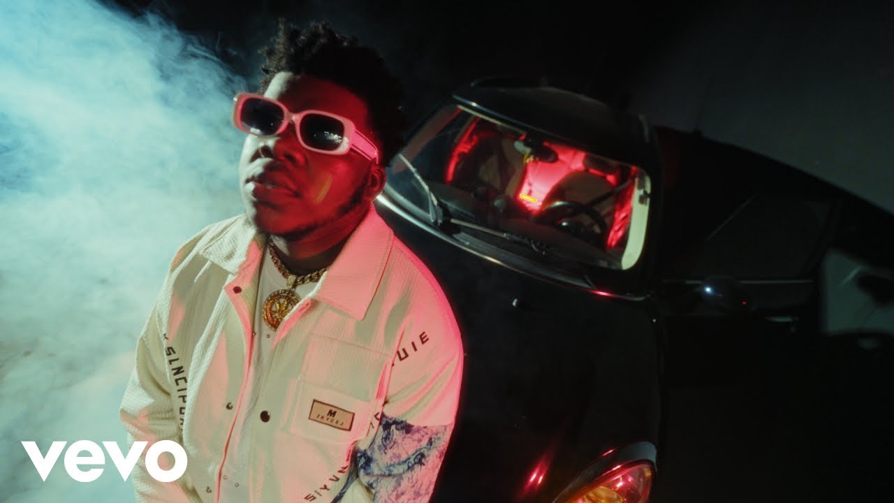 Watch AD - Outro (Ça pète) (Video Officiel) on YouTube Watch AD - Outro (Ça pète) (Video Officiel) on YouTube