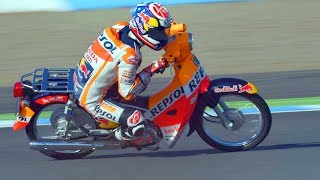 Haha! FUNNIEST RACE of Marc Marquez vs Dani Pedrosa of MotoGP allowed to use to small bikes? screenshot 4