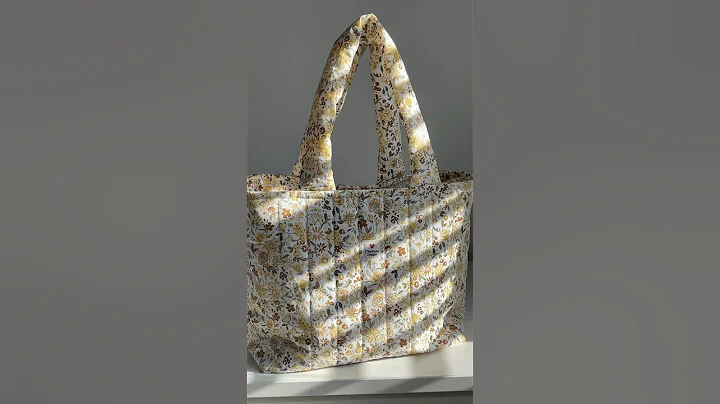 My favorite bag💛 #sewing#smallbusiness#handmadeaccesories#handmade#quiltedbag