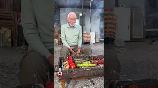 Konteynirda Yaşayan Balci Nusret Amcayla İftarimizi Açiyoruz Allah Kabul Etsi̇n