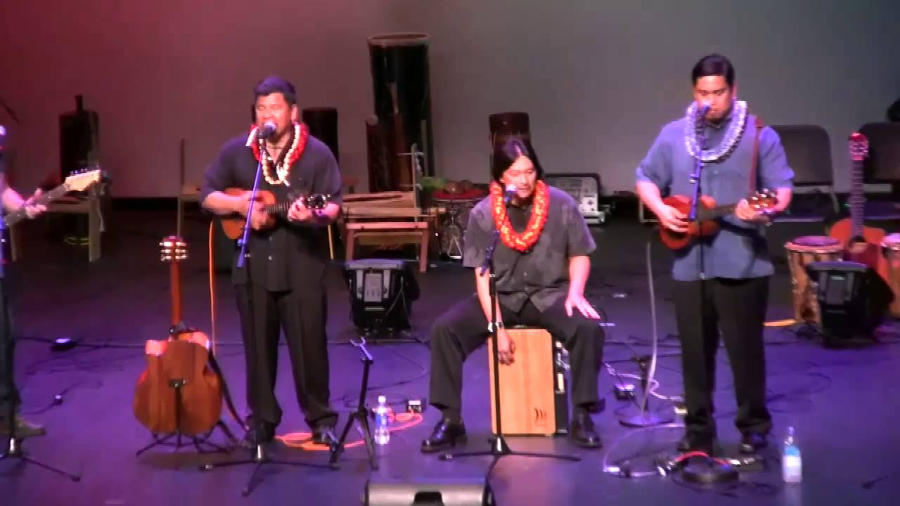 "Over The Rainbow/What A Wonderful World", Performed By Garden Island Blend