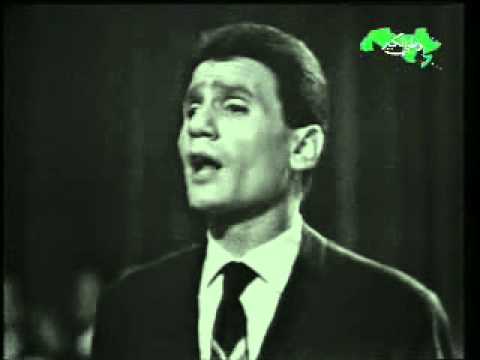 اغ ياجمال ياحبيب الملايين غناء حليم ع مسرح التلفزيون
