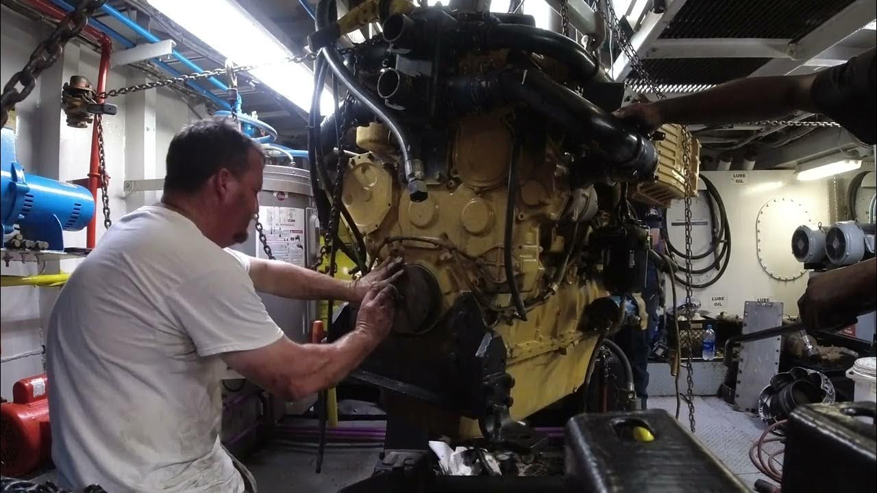 CAT C18 Front Main Seal Install Quick and Easy! YouTube