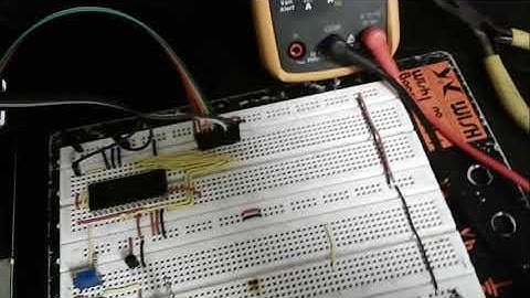 Implementación de termómetro digital, visualización de temperatura  en display 7 segmentos.