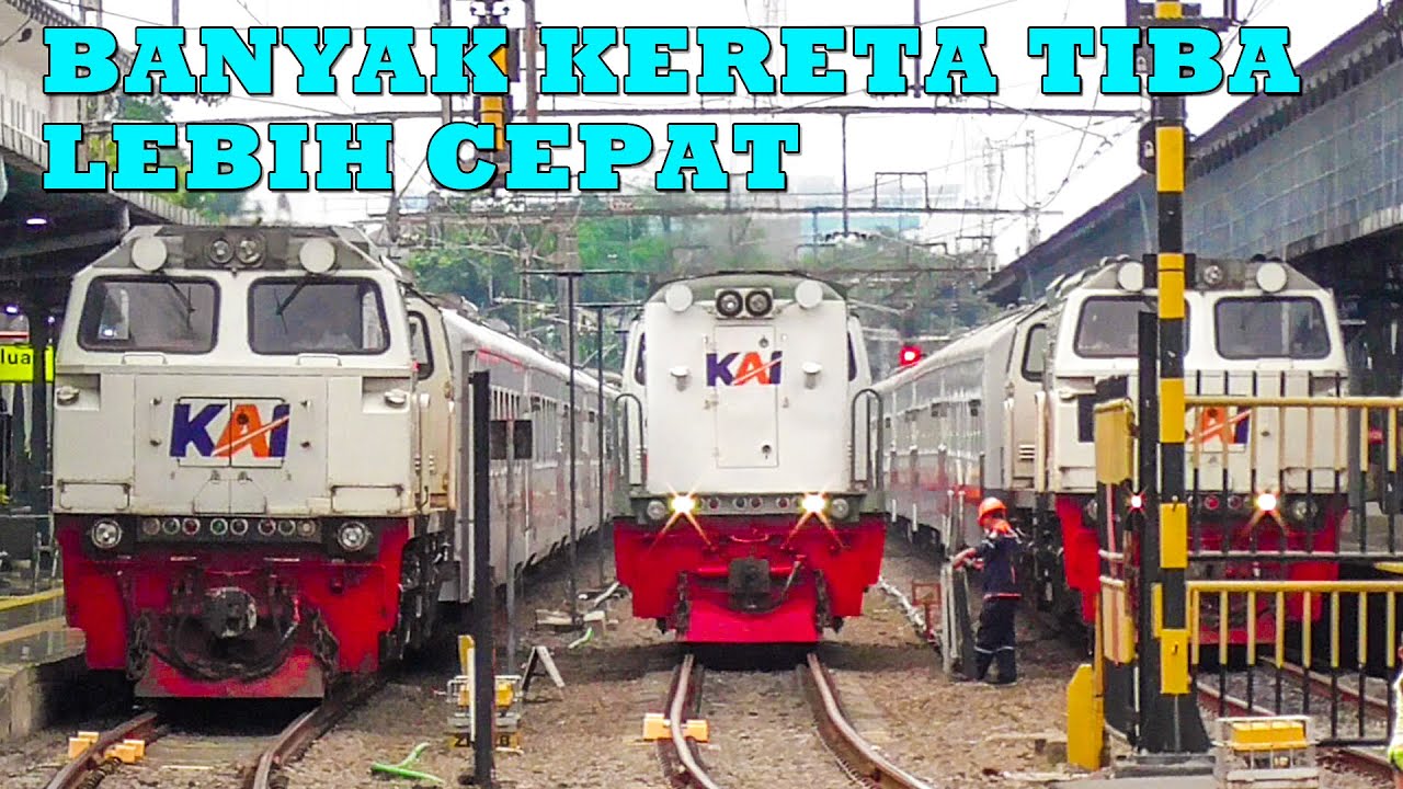 RAMAINYA Aktivitas Kereta Api Diawal GAPEKA 2023 Distasiun Pasar Senen, Semakin Sibuk & Padat Kereta