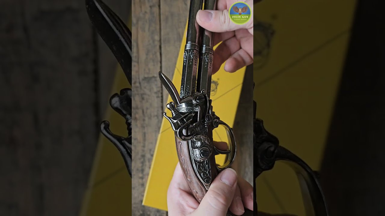 Макет вращающегося 2-ствольного кремниевого пистолета France XVIII ст. Denix 1308