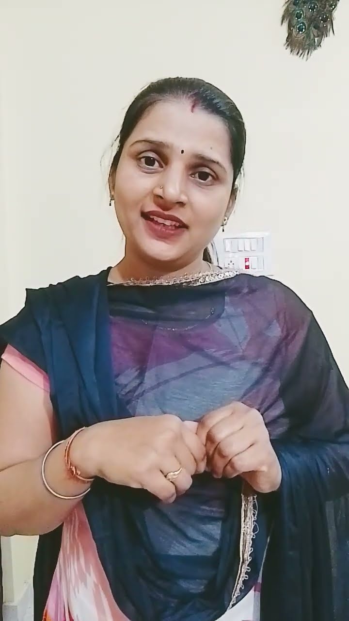ये तारीफ़ कर रहे थे या बेइज़्ज़ती #comedy #varshaofficial #hasbandwaifecomady #shorts