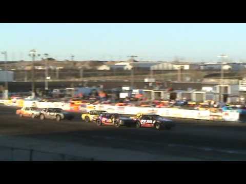 beeter racing 5-3-2009 feature - YouTube