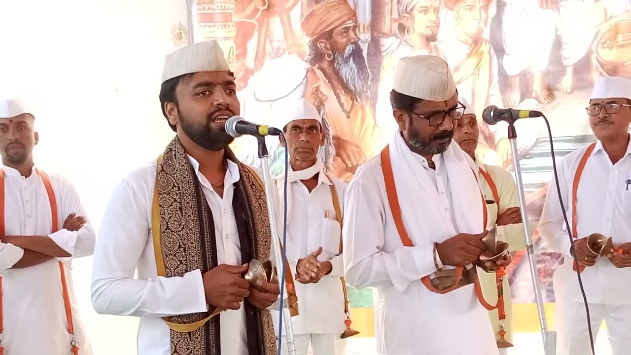  अतिशय सुंदर चाल॥माझे घढी कोन कोन गायक :-सिद्धांत वारघडे ,सुनीलनीचीते वादक :- दर्शन भोईर (विठोबा )  