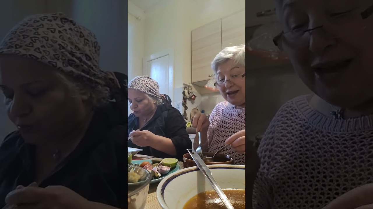 ناهارشام خوشمزه دست‌پخت آگنس با شما 💚 پاچه با سیرابی 🐏 با پیازهای🧅 خسرو همسایه و پارتنر سابق آگنس 🥰😍