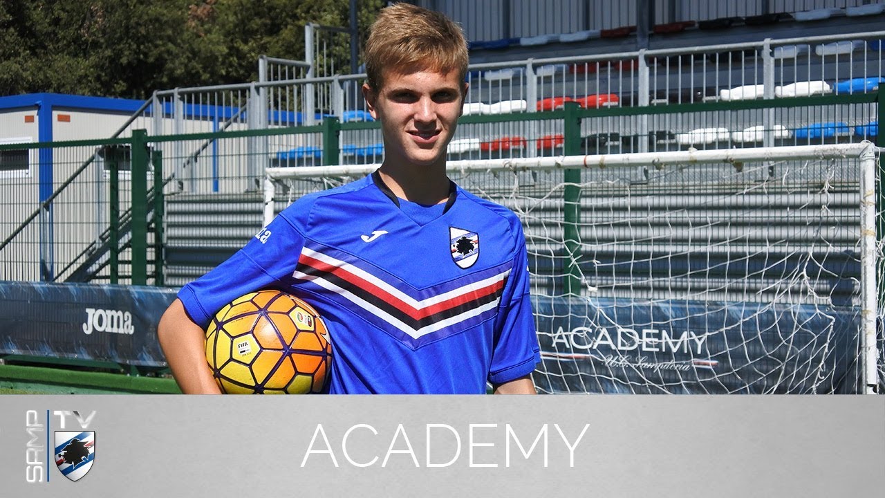 Sørensen, la guardia svizzera dell'U17 stopper mockup free