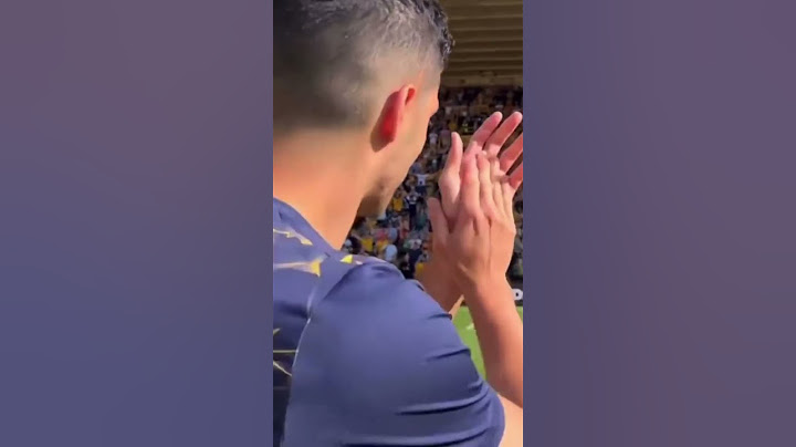 #RaulJimenez se despide de los #Wolves entre aplausos, los fanáticos recuerdan a su goleador.