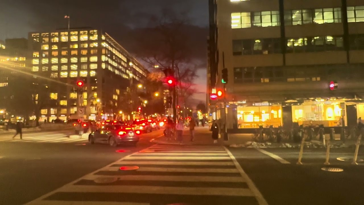 Washington DC Walking Tour: Rush Hour, K St