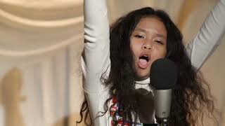 Roma Live Birthday Performance