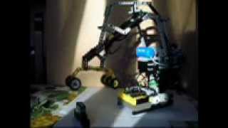 Lego PNEUMO - Pneumatic crane built with the kit RIS2.0 Mindstorms (RCX)