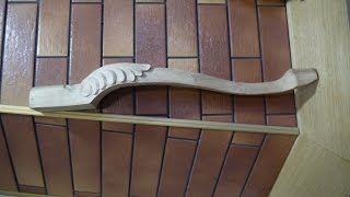 :     ( ) Cabriole legs with thread (curved legs)