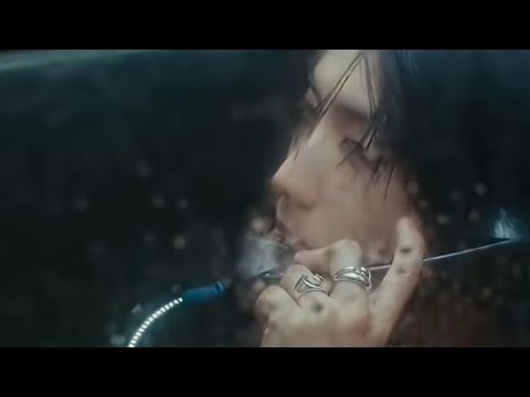 "Can't love" but in this mv Han also present 