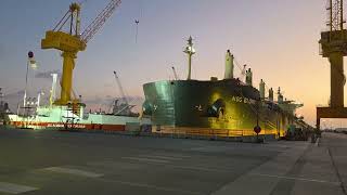 My First Day Dubai Drydock Company Night Shift Work 😴 #shorts 