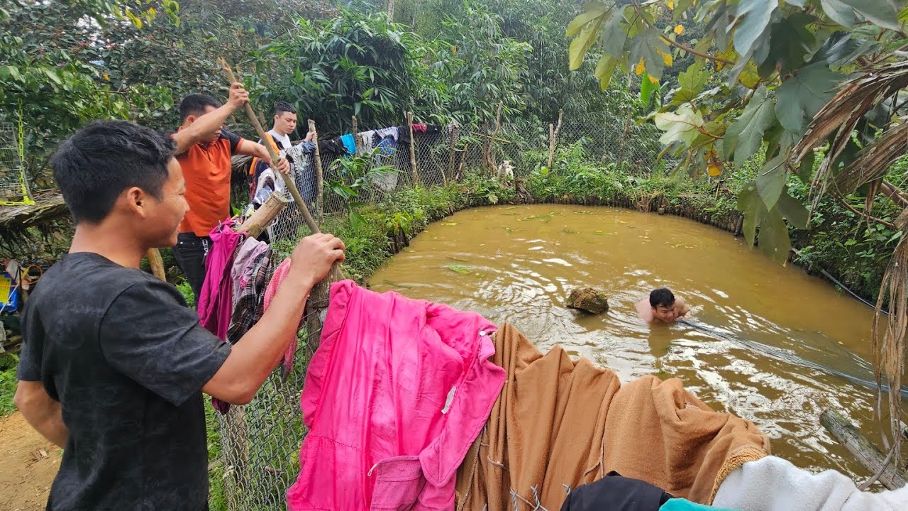 Thăm Sính 1 chân kéo cá lấy măng gà đen lợn gác bếp nay đã khác rồi. Nguyễn Tất Thắng