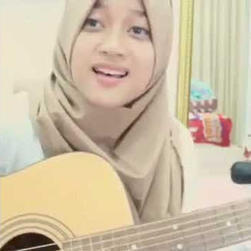 Story wa cewe cantik main gitar bikin baper 😍