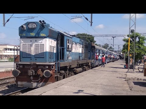 Indian Railways 🤔🤔🙄🙄in