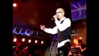 One Night in Beijing 北京一夜 by Anson Ping 平安 @金桥跨年 2011