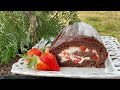 Enrollado de chocolate con fresas | MARILYN MILES