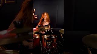 When you don’t have a cowbell 😅 @rageagainstthemachineofficial