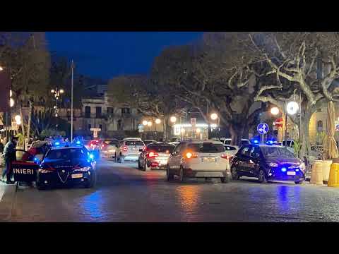 Video Ortigia, malamovida al limite: residenti in campo contro il caos notturno