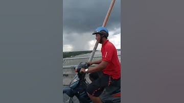 Cầu Rạch Miễu những ngày mưa