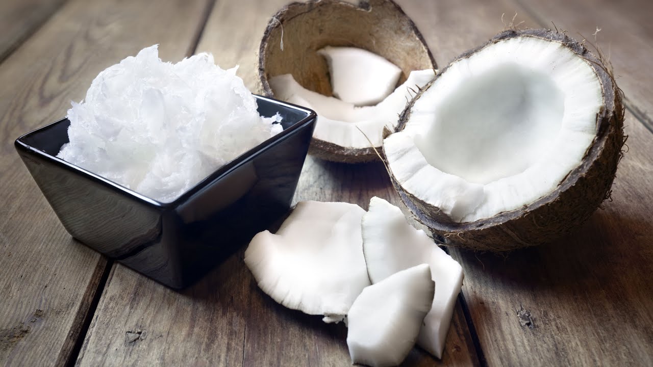 Чем полезно кокосовое масло и почему оно лучшее для жарки?