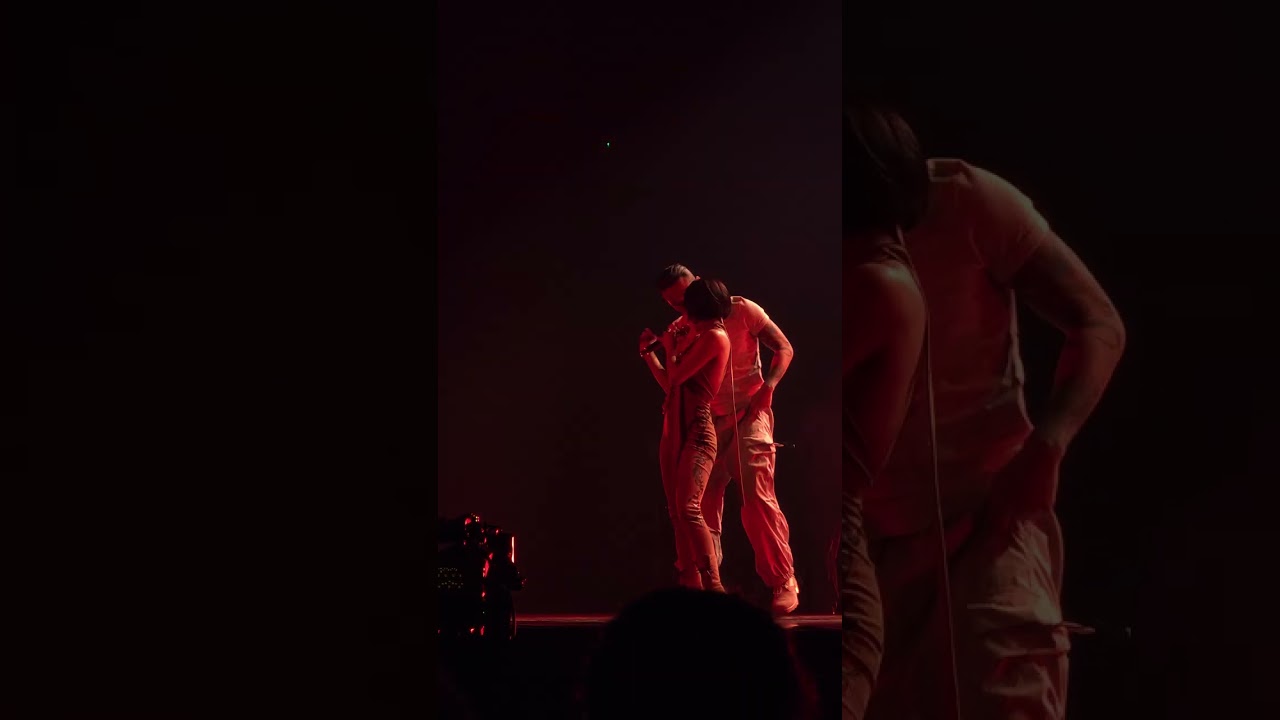 [HWASA 1ST CONCERT MI CASA] 멍청이(twit)