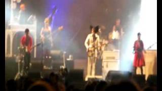 -M- Est ce que c'est ça (SOLIDAYS 2010)