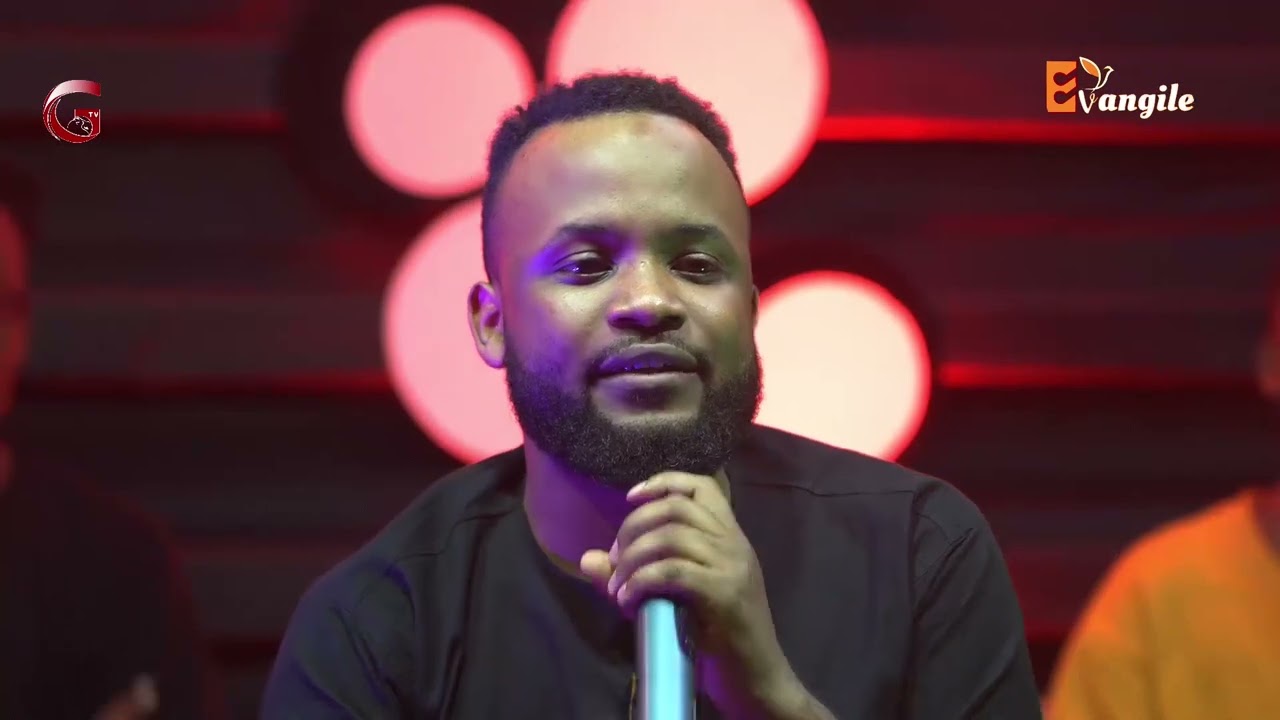 #EVANGILE: Reba WARAKOZE live performance n'izindi ndirimbo Umuramyi Moses Iyamuremye aturirimbiye