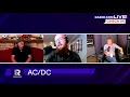 Capture de la vidéo Interview To Ac/Dc's Angus Young And Brian Johnson | Radio.com - November 9Th, 2020.