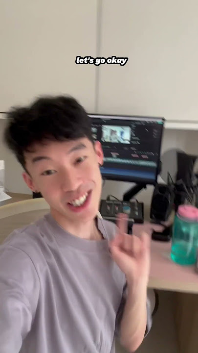 How to crossfade audio on Capcut