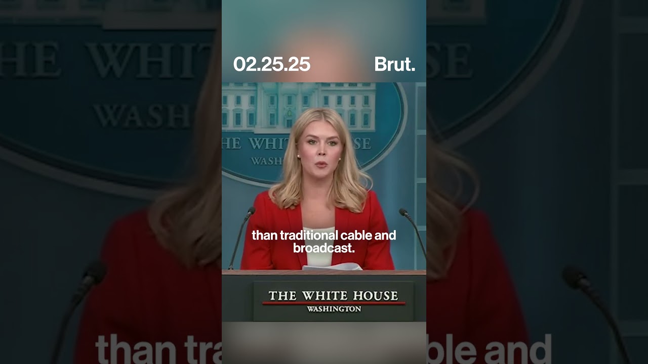 White House takes control of the press pool covering Trump