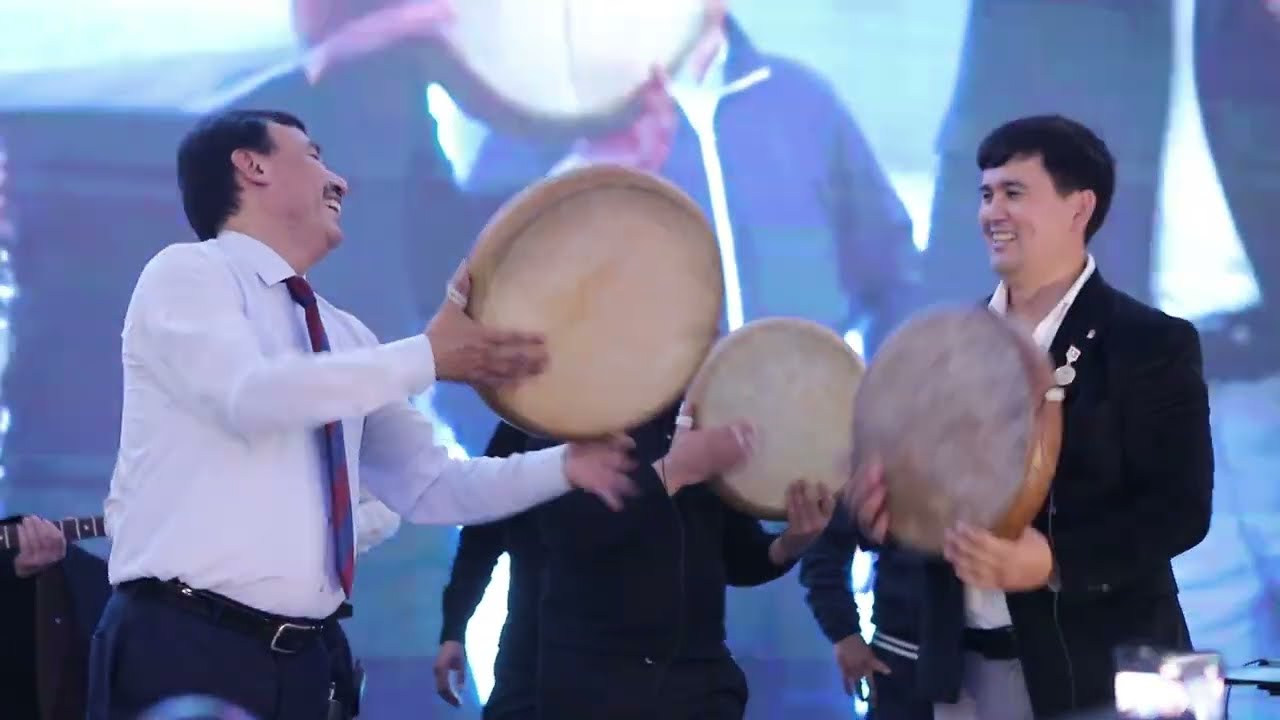 Доира базм Сайрамда - устоз Маруф Азимов ва …