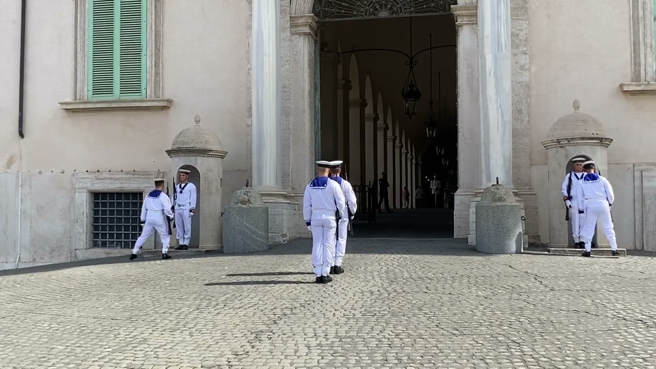 Cambio della guardia al Quirinale - Marina Militare in uniforme estiva (agosto 2024)