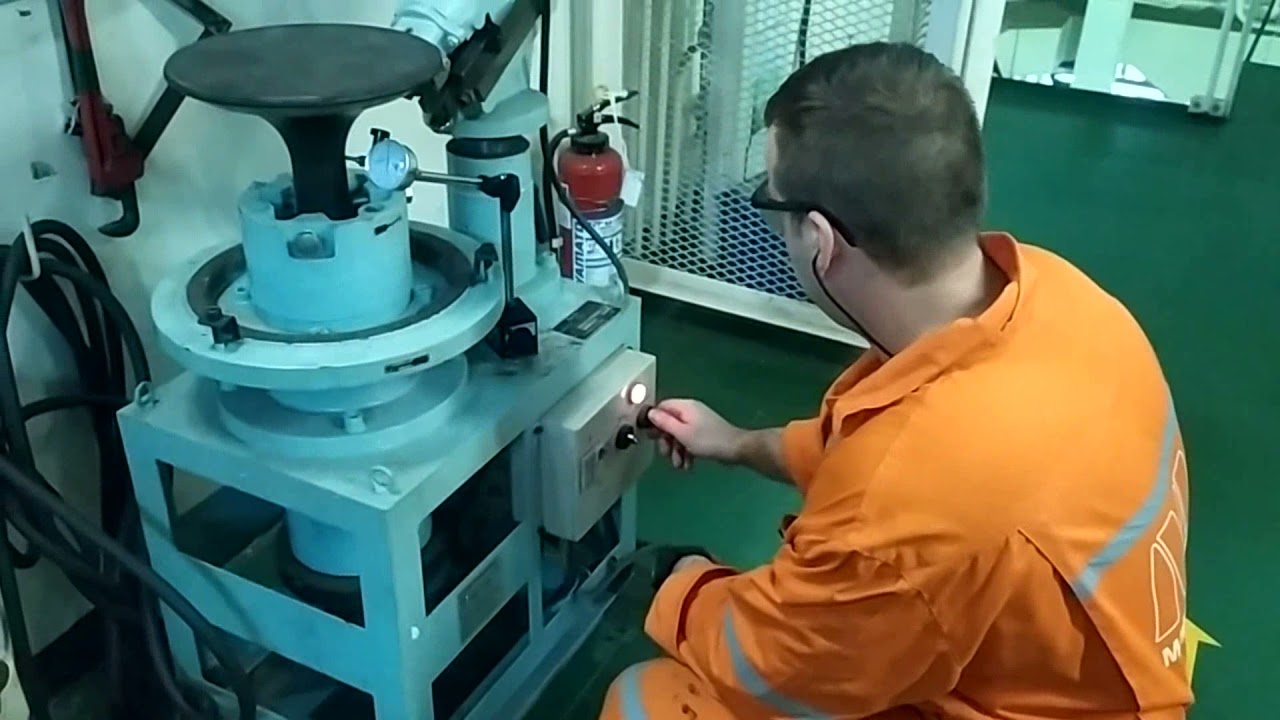 Exhaust Valve Grinding, Exhaust Valve Overhaul, Electronic engine MAN 6S46ME B