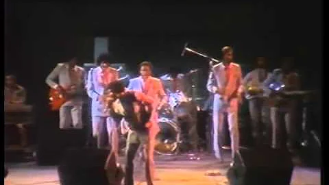Willie Neal Johnson & the New Keynotes - Jesus You...