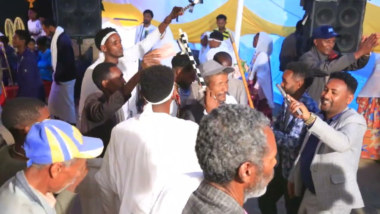 ድምፃዊ ሙሉ ሃይለዝጊ ምስ ቂዓት ዓበይቲ ወለዲ ኣብ ፈራውን ዝገርም ውራይ