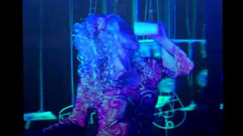 THE GOOD LIFE WIFE: Digital Hologram by Isabel Aze...