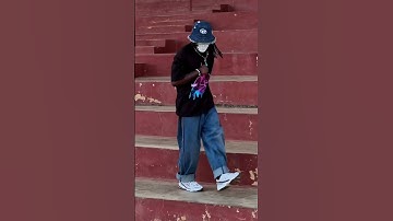 Thumbnail of West coast💙 or East cost❤️ ? #electrobreakers #cwalkconnection #hiphopdance #cwalk