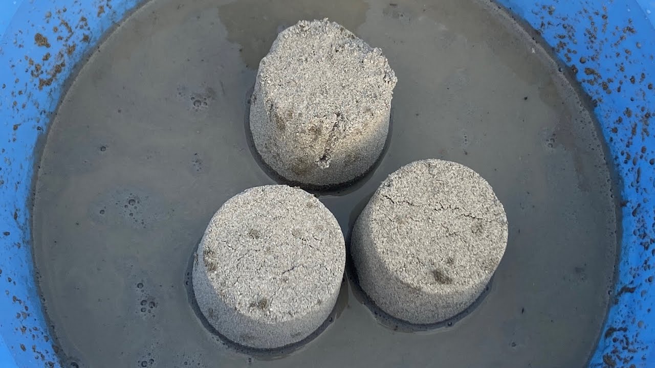 Sand Crumbling in water 💦